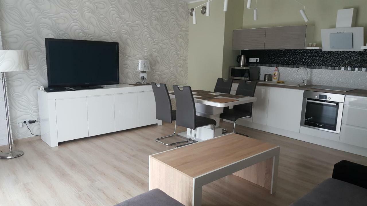 Wroclaw Apartamenty Kepa Mieszczanska Экстерьер фото